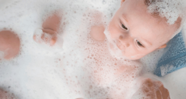 il bagnetto del neonato